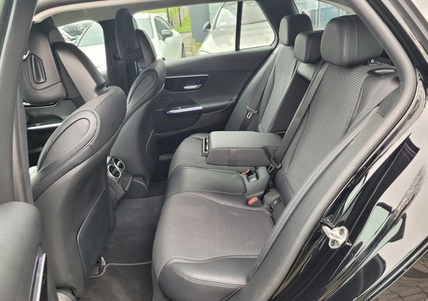 Mercedes-Benz Klasa C cena 184900 przebieg: 49469, rok produkcji 2022 z Kraków małe 562